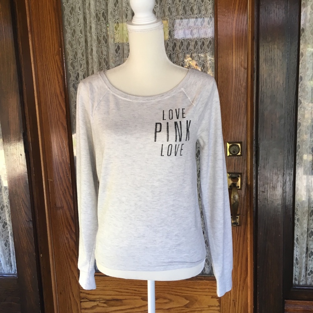 Love Pink 💗💕Victoria’s Secret Long sleeve tee XS